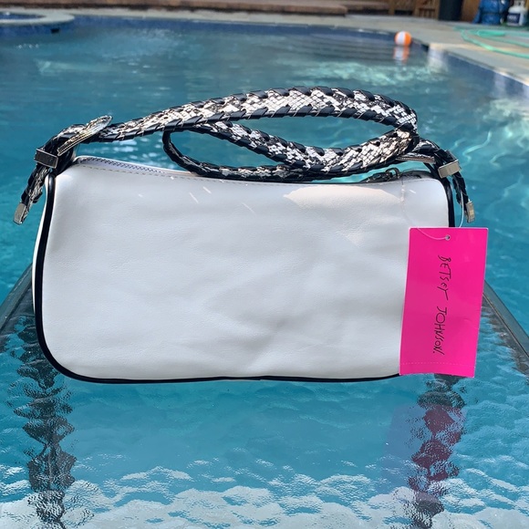 New Betsey Johnson Wild West Shoulder Bag White - Picture 7 of 12
